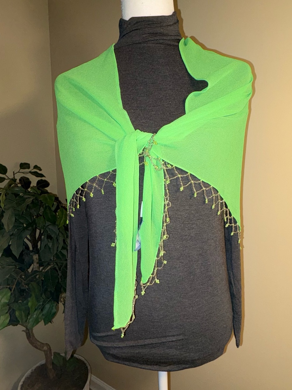 Blue Island Threads Green Beaded Netted Fringe Scarf/ Wrap/ Belly Dance Hip Wrap
